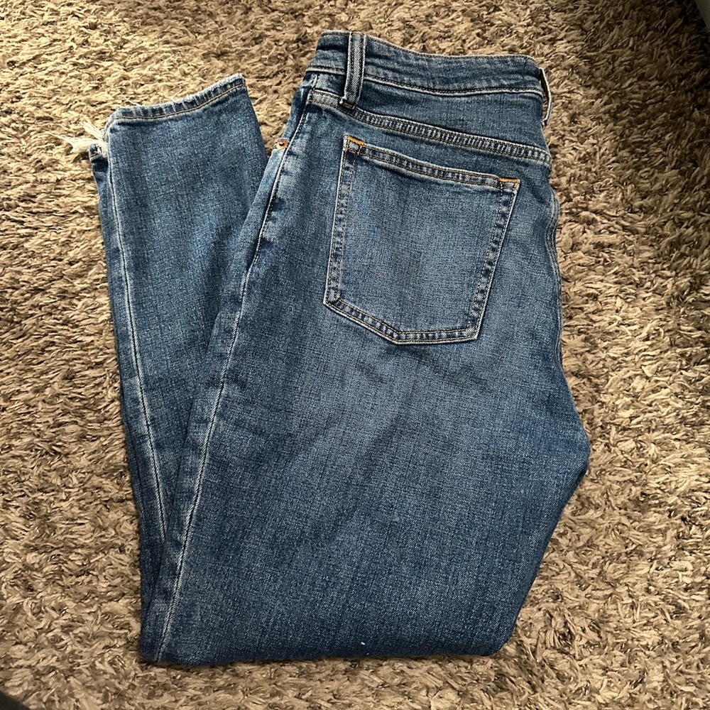 Abercrombie & Fitch dark wash skinny jeans size 30
